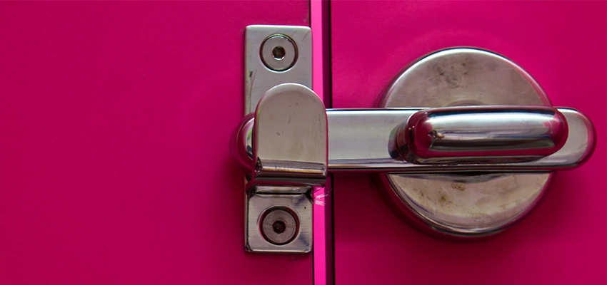 Childproof Gate Lock in Interlaken, California