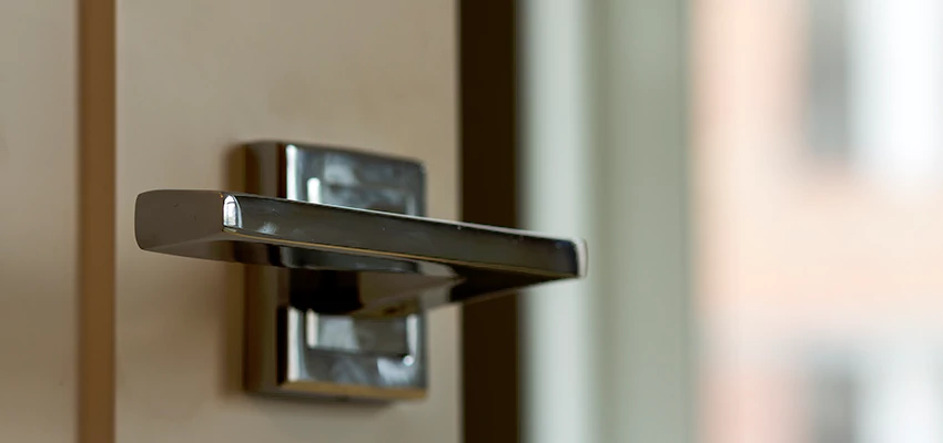 Door Lever Knob Repair in Interlaken, California